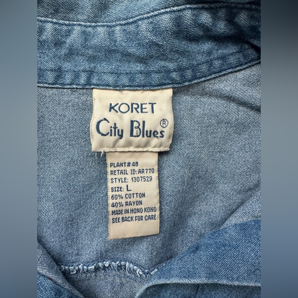 Vintage Koret City Blues Denim Flower Embroidered Long Sleeve Button Down Shirt - Picture 3 of 6